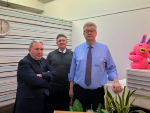 スクールスタッフ