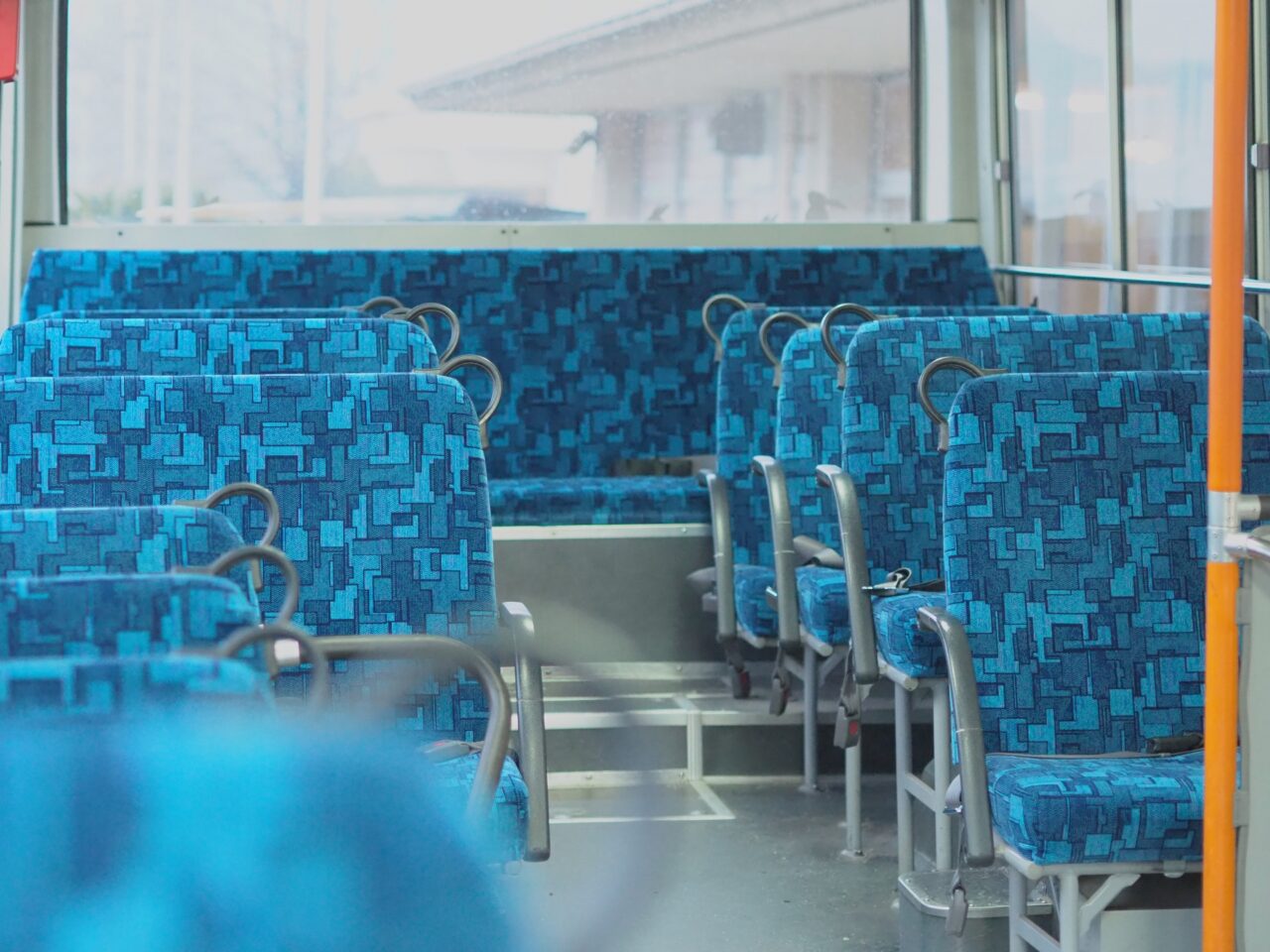 通路側の席は英語でなんという？