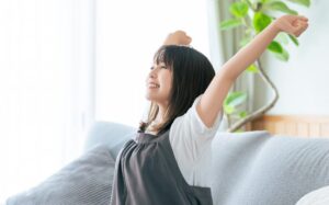 「落ち着く」は英語で何と言う？